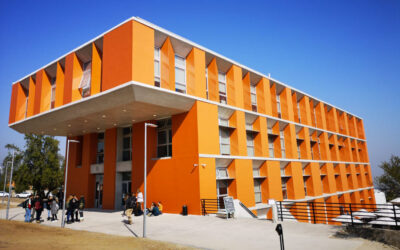 Facultad de Ingeniería y biblioteca UANDES